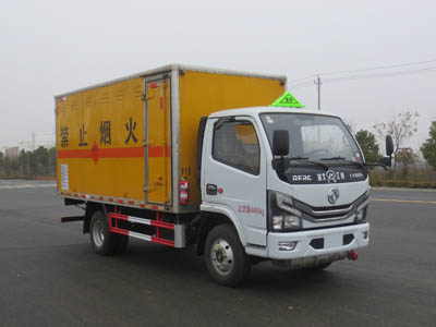 國(guó)六東風(fēng)多利卡4.1米藍(lán)牌爆破器材運(yùn)輸車(chē)