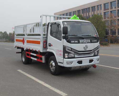 國(guó)六東風(fēng)多利卡4.15米藍(lán)牌氣瓶運(yùn)輸車(chē)